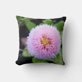 フワフワのピンクの花枕 クッション