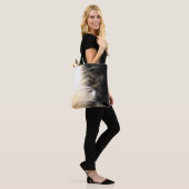 フワフワの三毛猫 トートバッグ (モデル)