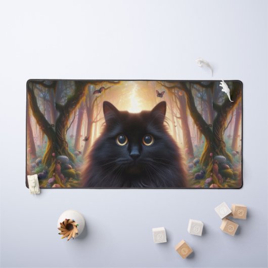フワフワの美しい黒猫と金ゴールド眼 デスクマット (キッズテーブル)