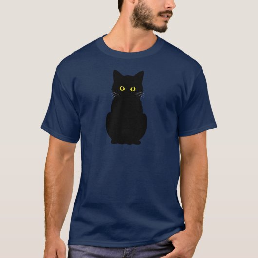 フワフワの黄色い目の黒猫ハロウィン Tシャツ (正面)