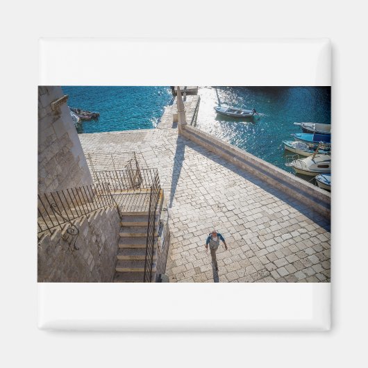 フヴァル マグネット (正面)