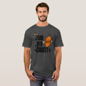 フードとベッドフレンド Tシャツ (正面フル)