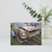 フードを曲げた錆びバケツ ポストカード (スタンド正面)