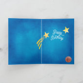 フープあなたがボールを持っているキッズバスケットボール誕生日カード シーズンカード (内部)