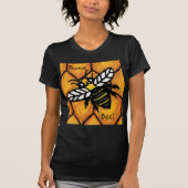 ブザーを鳴らす忙しい可愛い蜂のハニカム Tシャツ (正面)