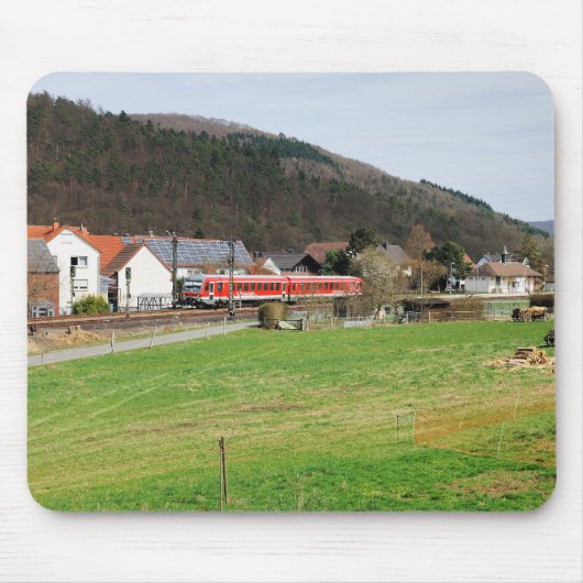 ブシェナウのRegionalbahn nach Marburg マウスパッド (正面)