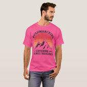 ブシュワルケを探索する荒野ハイキング Tシャツ (正面フル)