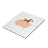 ブタで後方に乗っているベビー猿 タイル (側面)