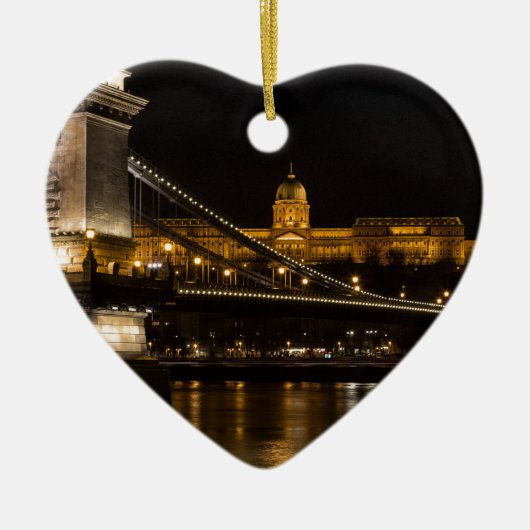 ブダキャッスルハンガリー・ブダペストとのチェーンブリッジ セラミックオーナメント (正面)