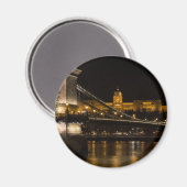 ブダキャッスルハンガリー・ブダペストとのチェーンブリッジ マグネット (正面/裏面)