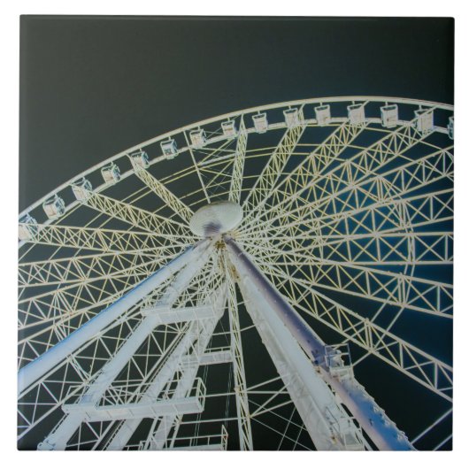 ブダペストの車輪 タイル (正面)