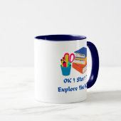 ブックの探索 – 新学期読の恋人 マグカップ (正面右)