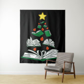 ブックイッシュクリスマスツリーIII タペストリー (インサイチュ)