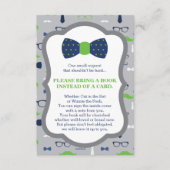 ブックカード、小さな男、赤ちゃんシャワーを持ってくる エンクロージャーカード (正面)