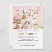 ブックテーマの秋のピンクパンプキンベイビーシャワー 招待状 (正面)