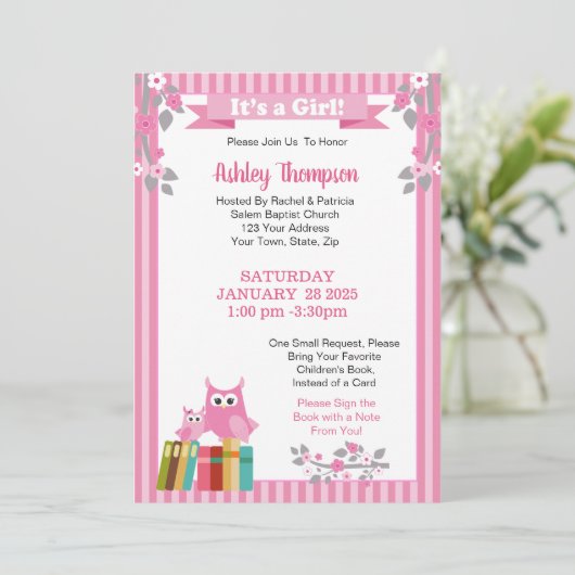 ブックピンクのフクロウのフローラ赤ちゃんシャワーを持って来る 招待状 (スタンド正面)