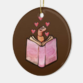 ブックワームかわいい本のような読者のアートワーク セラミックオーナメント (左)