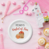 ブッシェルのおもしろい!カスタムアップル誕生日パーティー ペーパープレート (パーティー)