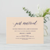 ブッシュとネイビーのタイポグラフィ おめでたい結婚のお祝い 招待状 (スタンド正面)