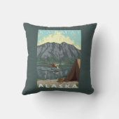 ブッシュの飛行機及び魚釣り- Katmai、アラスカ クッション (裏面)