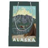 ブッシュの飛行機及び魚釣り- Ketchikan、アラスカ ミディアムペーパーバッグ (裏面)