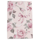 ブッシュピンクのバラとリボンの花のブライズシャワー ミディアムペーパーバッグ (正面)