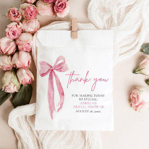 ブッシュピンクのボウ 彼女は結婚する ブライダルシャワー フェイバーバッグ