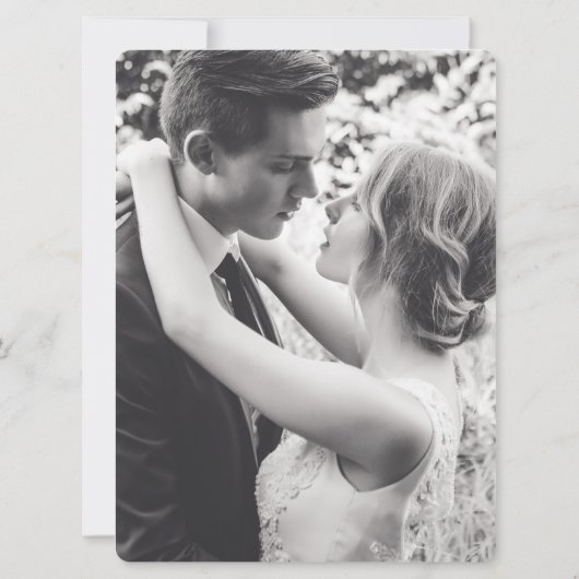 ブッシュピンクの葉のモノグラム結婚式の受付写真 招待状 (裏面)