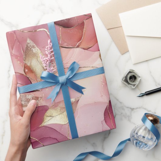 ブッシュピンクゴールドリーフ ブライダルシャワー ラッピングペーパー (ギフト)