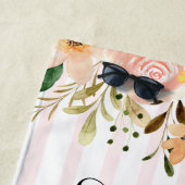 ブッシュ ローズ パーソナライズド ジャスト マリード フラワーズ ビーチタオル (インサイチュ)