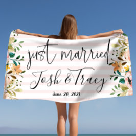 ブッシュ ローズ パーソナライズド ジャスト マリード フラワール ビーチタオル