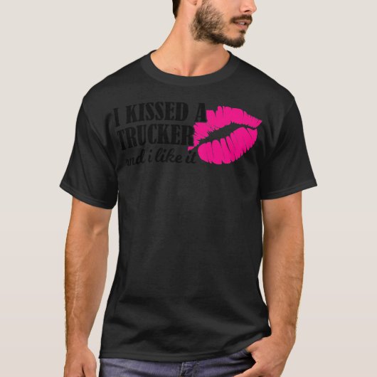 ブッダのゲイな鼓動にキスした Tシャツ (正面)