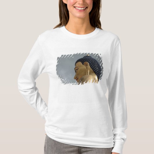 ブッダ・ドルデンマ像 Tシャツ (正面)