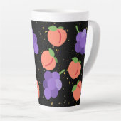 ブドウと桃のパターン カフェラテマグ (右アングル)