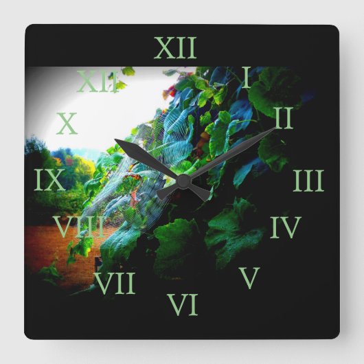 ブドウのくもの巣 スクエア壁時計 (正面)