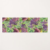 ブドウの束は、現実的な赤い緑の果実を収集する ヨガマット (正面(横))