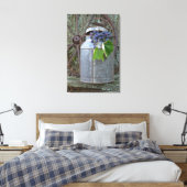 ブドウをアンティーク缶で包む キャンバスプリント (インサイチュ (寝室))