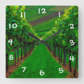 ブドウ畑 スクエア壁時計 (正面)