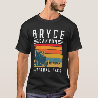 ブライスキャニオンナショナルパークハイキングバケーション Tシャツ