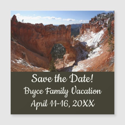 ブライスキャニオンナチュラルブリッジ雪景色の写真 (正面)