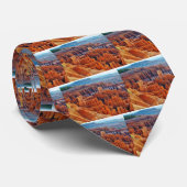 ブライス渓谷のHoodoos ネクタイ (ロール)