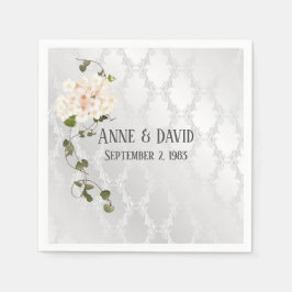 ブライダルあじさいブーケオンホワイトサテン スタンダードカクテルナプキン