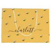 ブライダルシャワーかわいい幸せでぶつぶつ蜂モノグラム ラージペーパーバッグ (裏面)