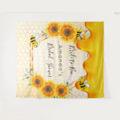 ブライダルシャワーのために花嫁が蜂になるひまわり タペストリー (正面(横))