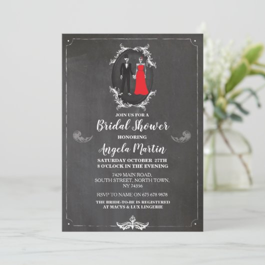 ブライダルシャワーのパーティーのばら色のスカルの骨組ハロウィン 招待状 (スタンド正面)