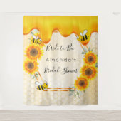 ブライダルシャワーの花嫁さんになる蜂 ハチミツが垂れるひまわり タペストリー (正面)