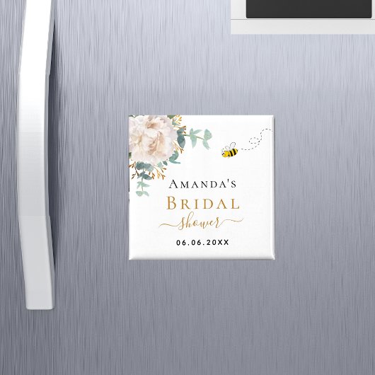 ブライダルシャワーの花束は、ユーカリのグリーンと蜂をモチーフにしています。 マグネット