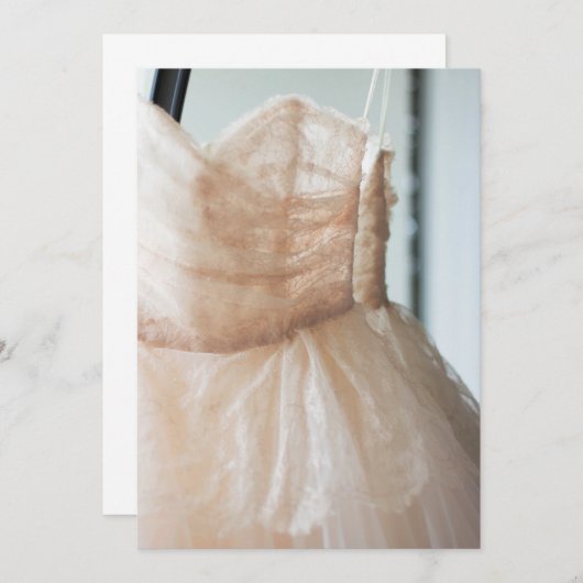 ブライダルシャワーまたはサンキューカードのための婚礼衣裳 サンキューカード (正面/裏面)