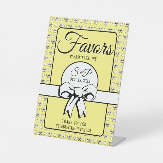 ブライダルシャワーバターイエローホワイト水玉模様ボウ 台座サイン (正面)