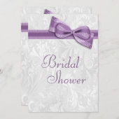 ブライダルシャワーホワイトダマスクフェイク&パープルボウ 招待状 (正面/裏面)